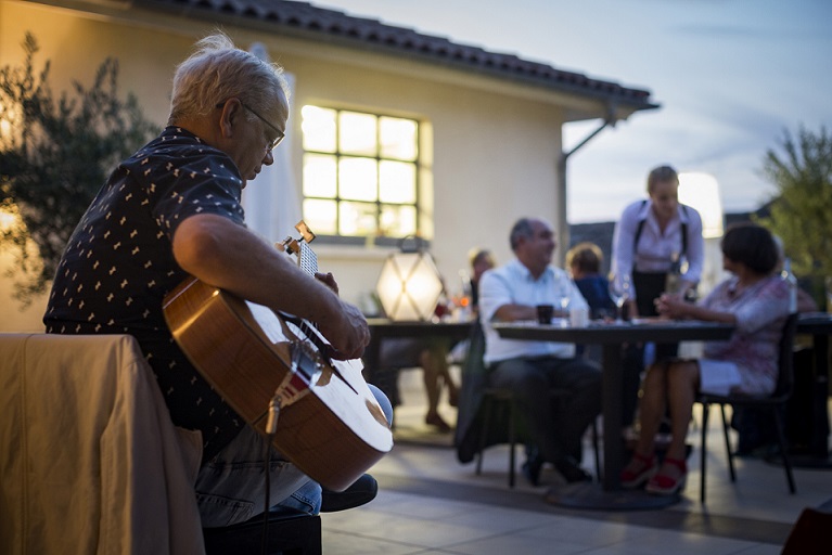 Summer 2024 jazz and wine evening in Pézenas